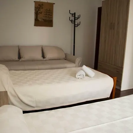 Sunshine Apartment *